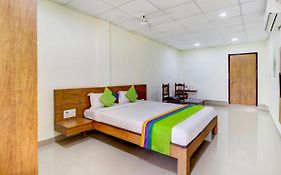 Treebo Trend Pratham Inn Resorts Kundapur 3* India